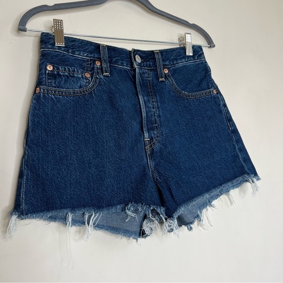 Unworn Sample - Levi's Ribcage Shorts in Noe Dark Mineral - Picture 4 of 14